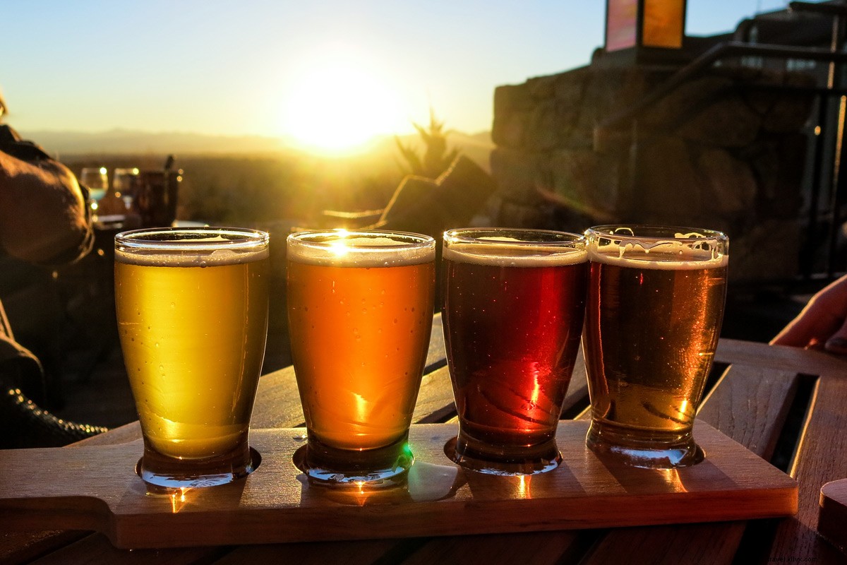 Levez votre verre : 5 bars d aéroport incontournables pour les amateurs de bière