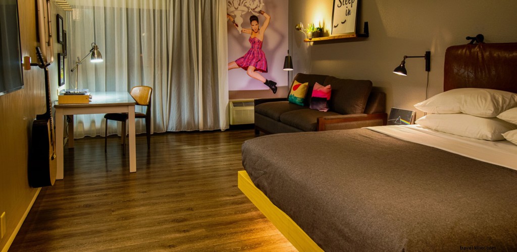 Moxy Phoenix Tempe