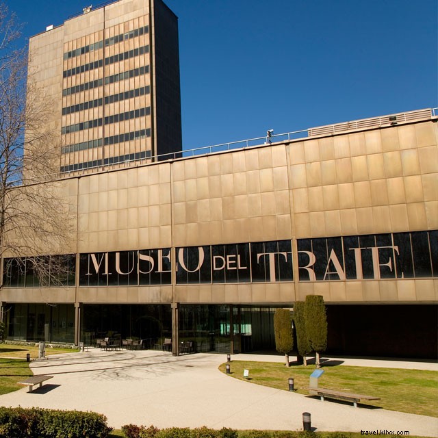 Restaurants et cafés en plein air dans les musées de Madrid