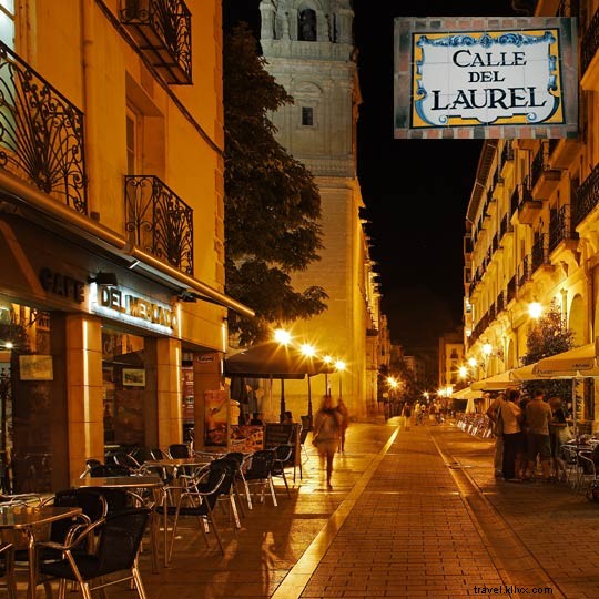 Gourmets, préparez-vous : 12 des meilleurs quartiers de bars à tapas en Espagne