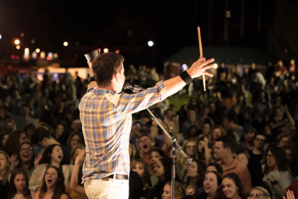 Live @ the Lakefront revient !