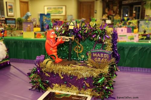 Parades de boîtes à chaussures pour Mardi Gras – Une activité artisanale ludique pour les enfants