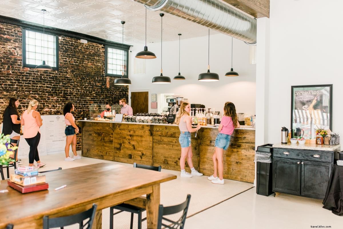 The Village Coffeehouse : le nouveau café du centre‑ville de Sulphur