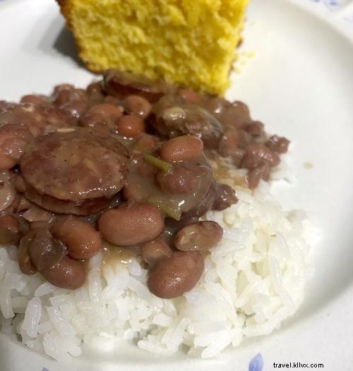 Riz et haricots rouges à la cajun avec les saucisses Insane