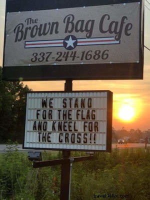 Brown Baggin  : Le Café Brown Bag, un joyau de Lake Charles