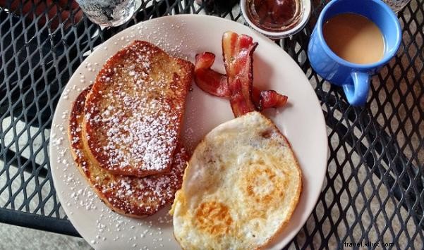 Guide du petit‑déjeuner, brunch et boissons à Lake Charles