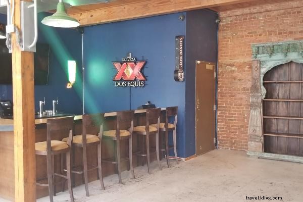 Panorama Music House – Musique, Gastronomie et Hommage à Moore