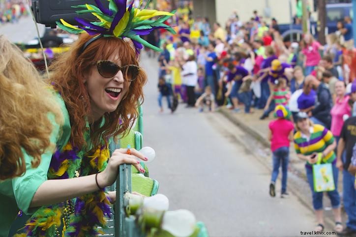 Vivre le Mardi Gras à bord d’un char de parade