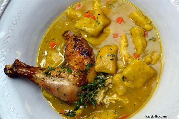 #EatSWLA : Boulettes au poulet, babeurre et semoule de maïs