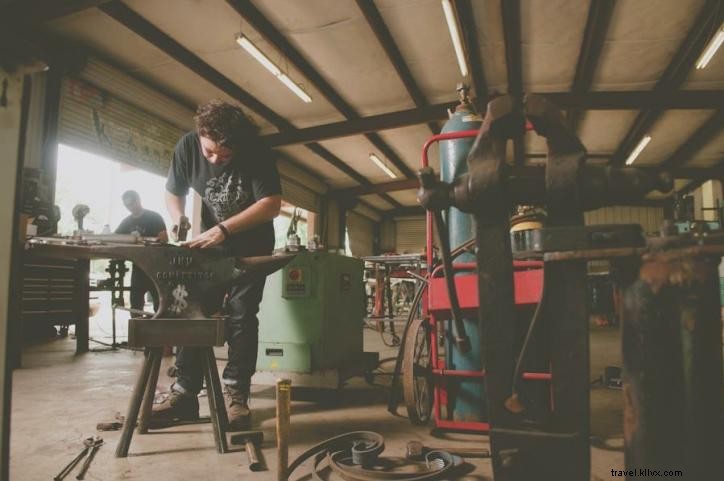 Fer sur mesure par Josh : forger un héritage