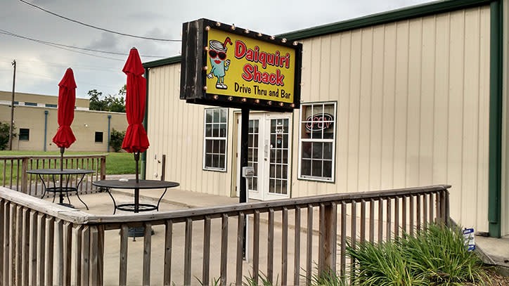 5 magasins de daiquiri glacés au volant à Lake Charles : aucun mélangeur requis !