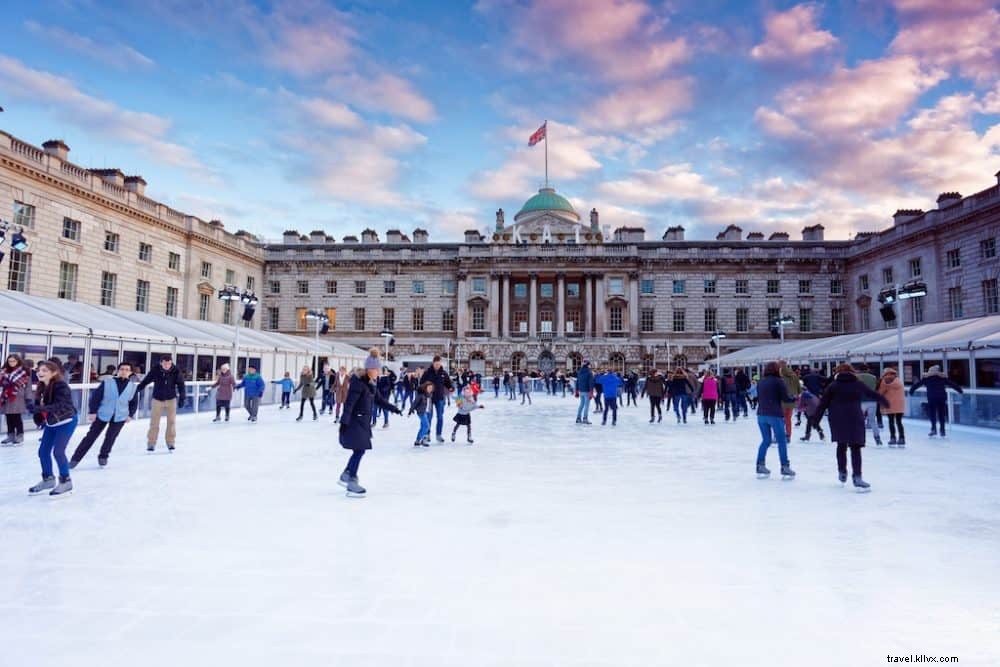 Top 10 des plus belles patinoires en plein air en Europe