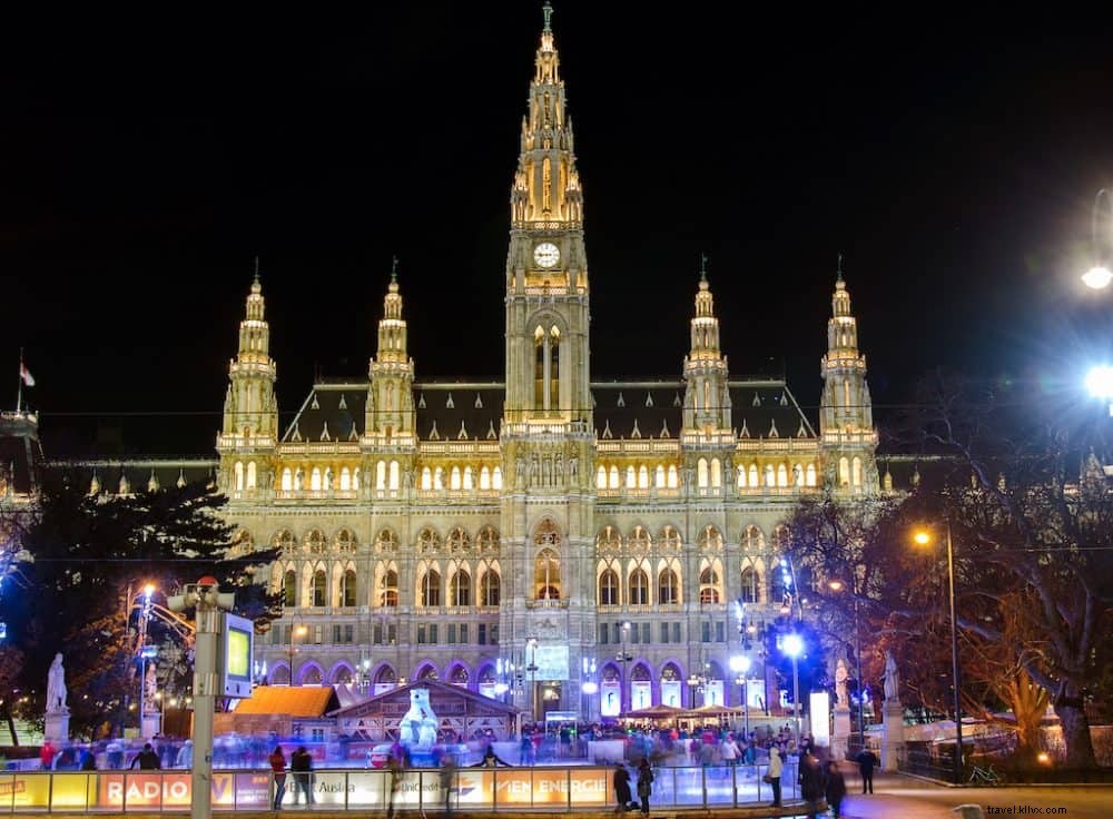 Top 10 des plus belles patinoires en plein air en Europe
