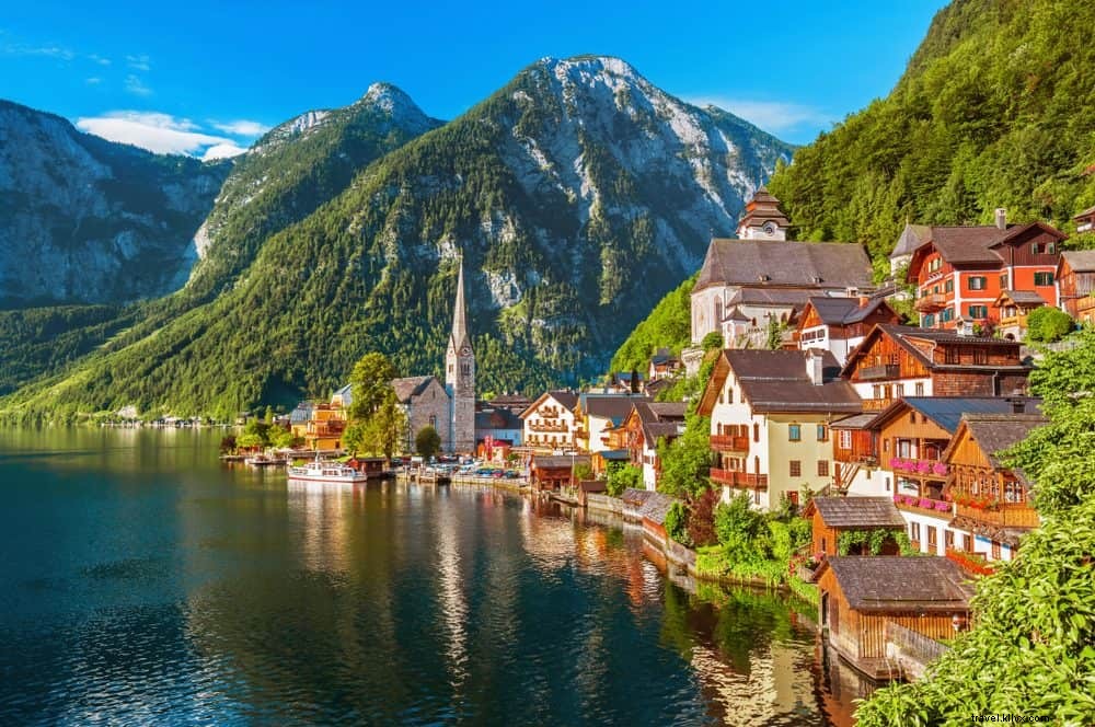 15 villages européens à couper le souffle pour les voyageurs exigeants
