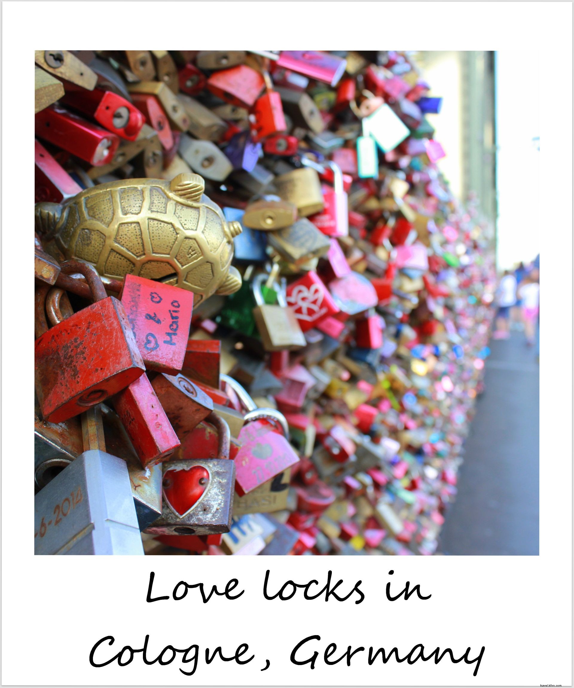 Polaroid de la semaine : la folie des love locks à Cologne, Allemagne