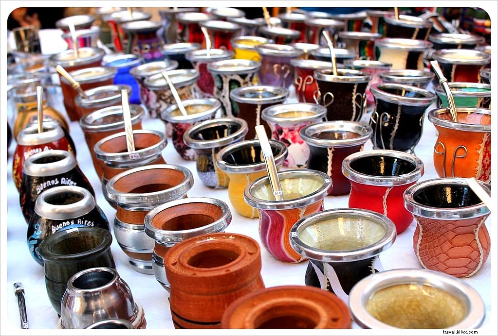 Photos du marché dominical des antiquaires à San Telmo, Buenos Aires