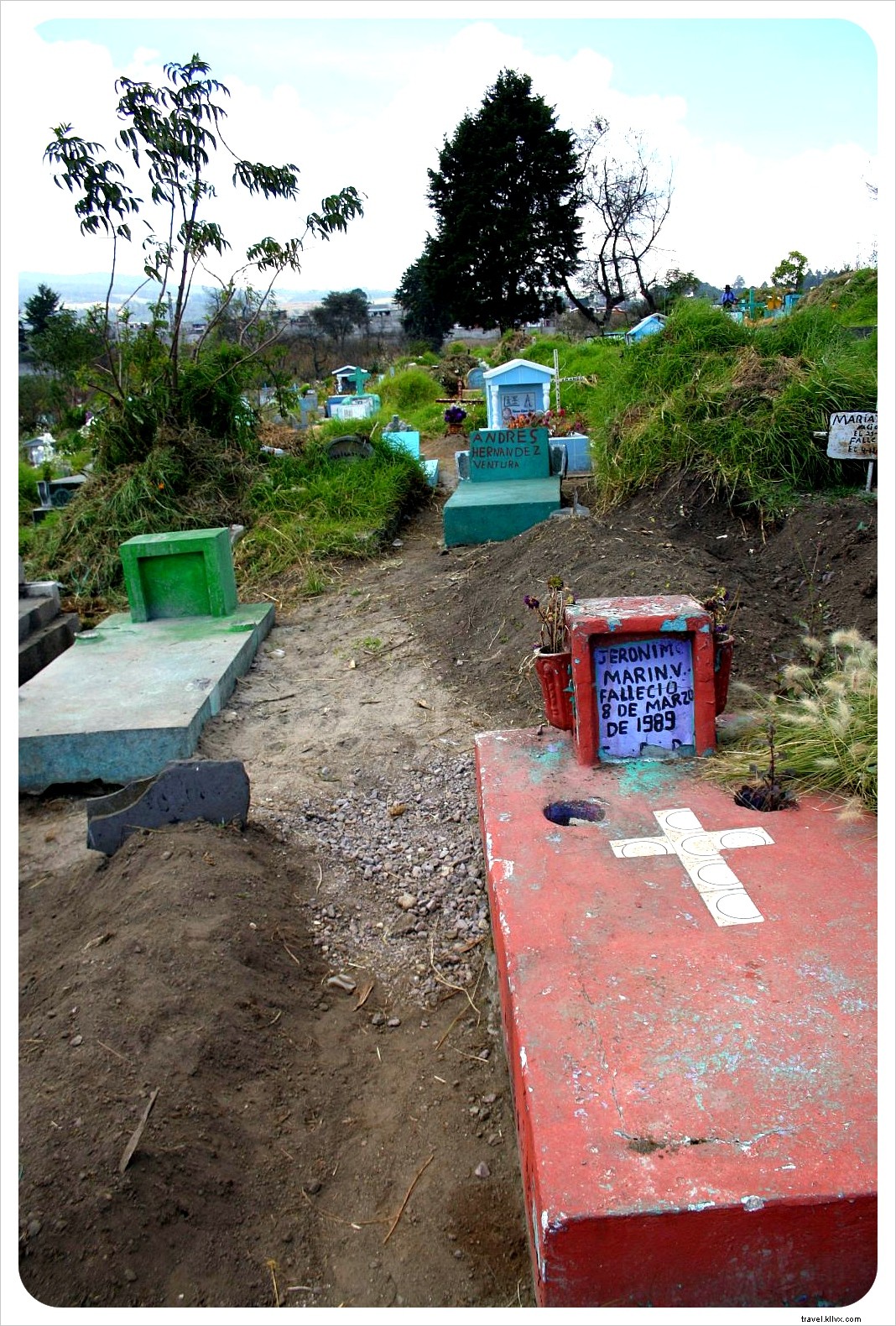 Ce que nous avons découvert au cimetière de Xela, au Guatemala