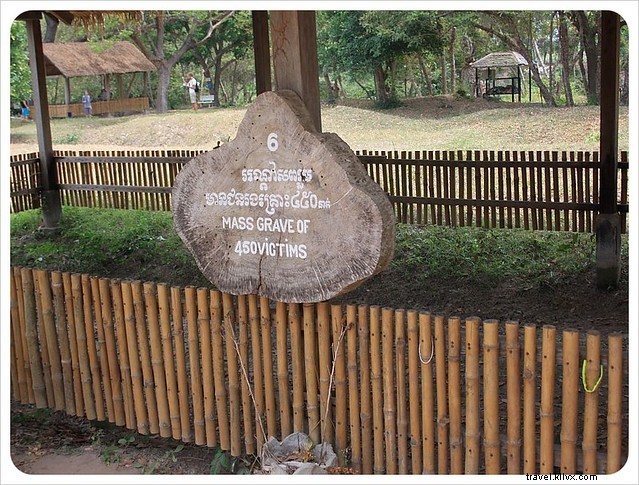Négocier une visite des champs de la mort au Cambodge