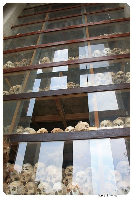Négocier une visite des champs de la mort au Cambodge