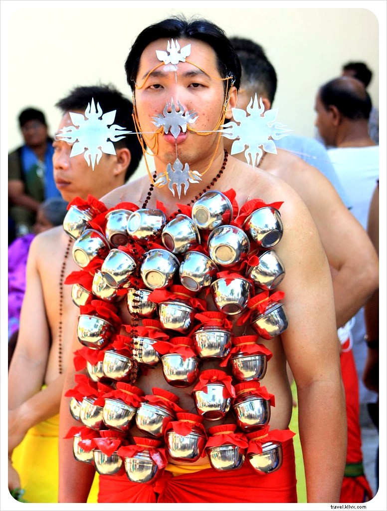 Thaipusam à Penang : images saisissantes d’une tradition hindoue douloureuse