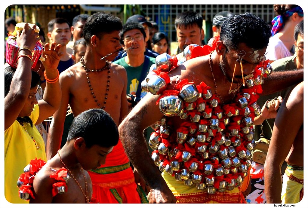 Thaipusam à Penang : images saisissantes d’une tradition hindoue douloureuse
