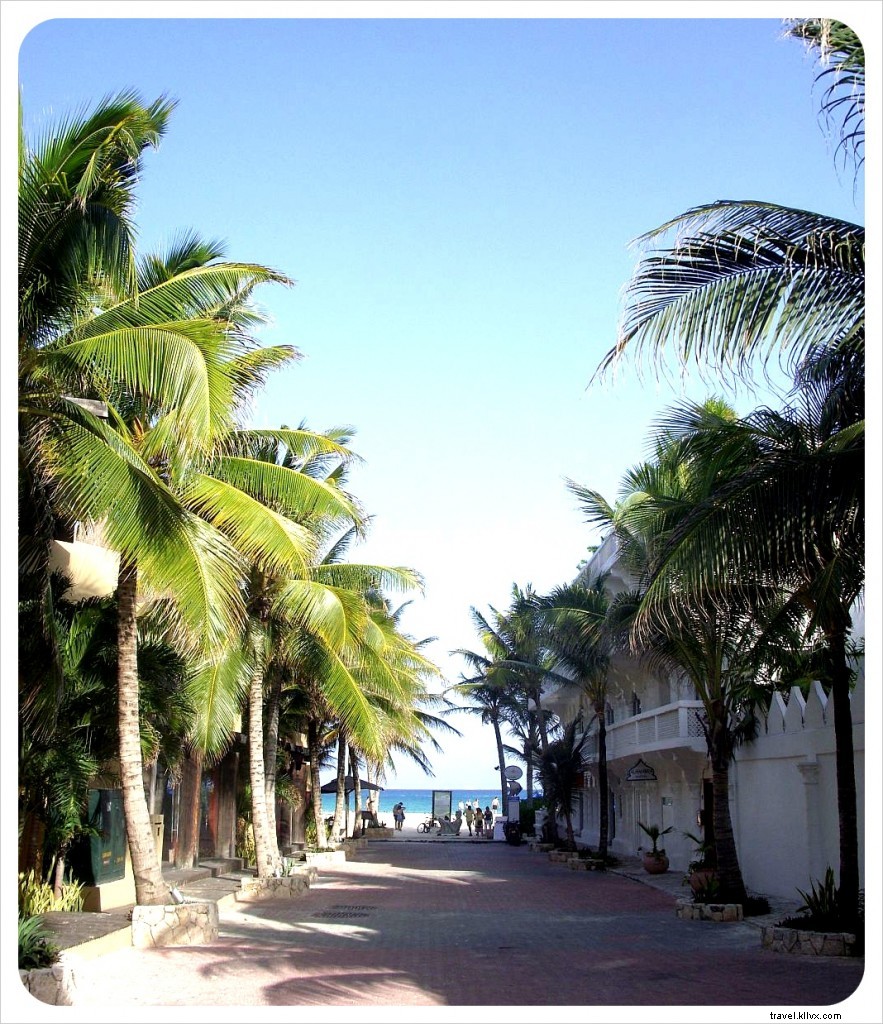 Les deux visages de Playa del Carmen : balade le long de la célèbre Quinta Avenida
