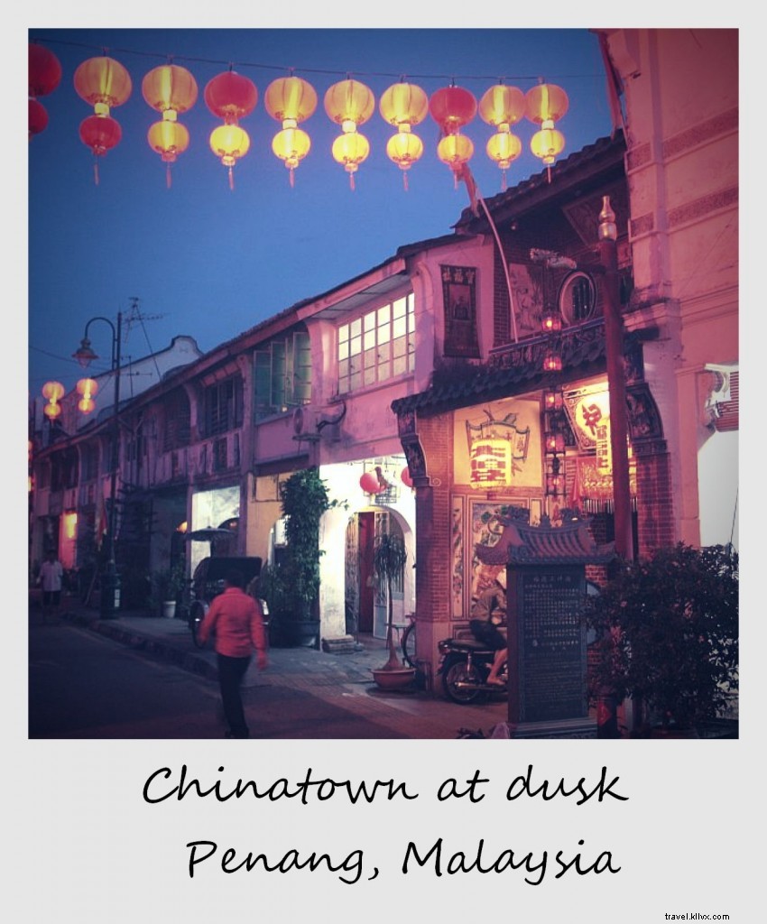 Polaroïd de la semaine : Chinatown au crépuscule | Penang, Malaisie