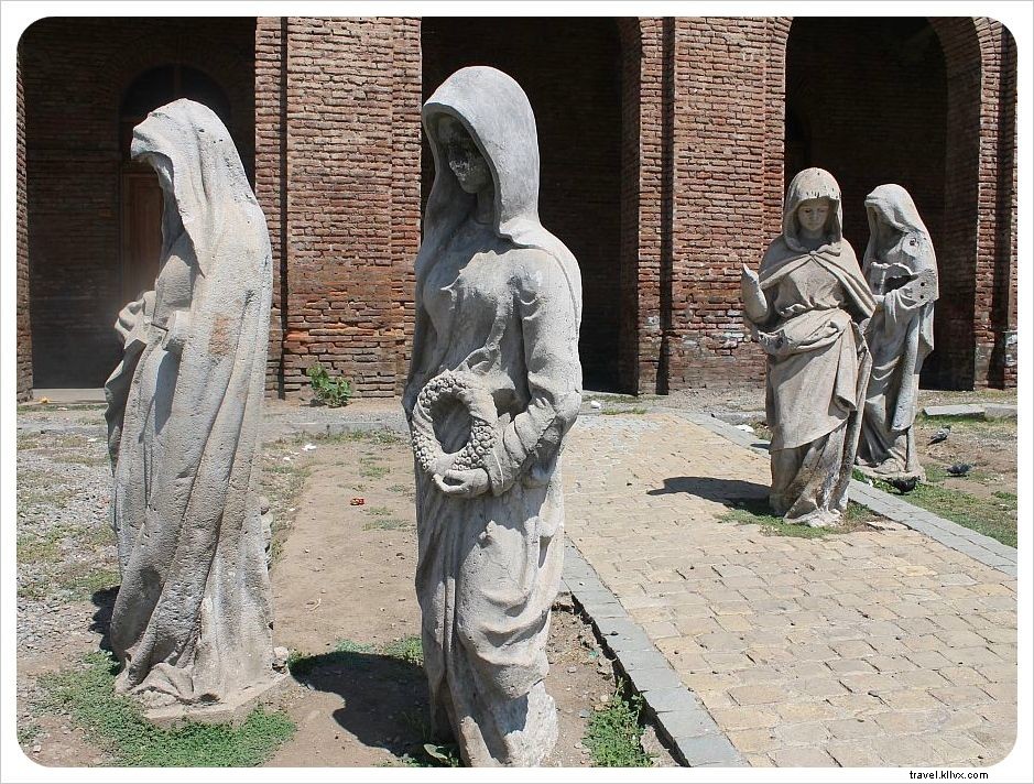 Sculptures de Santiago : reportage photographique