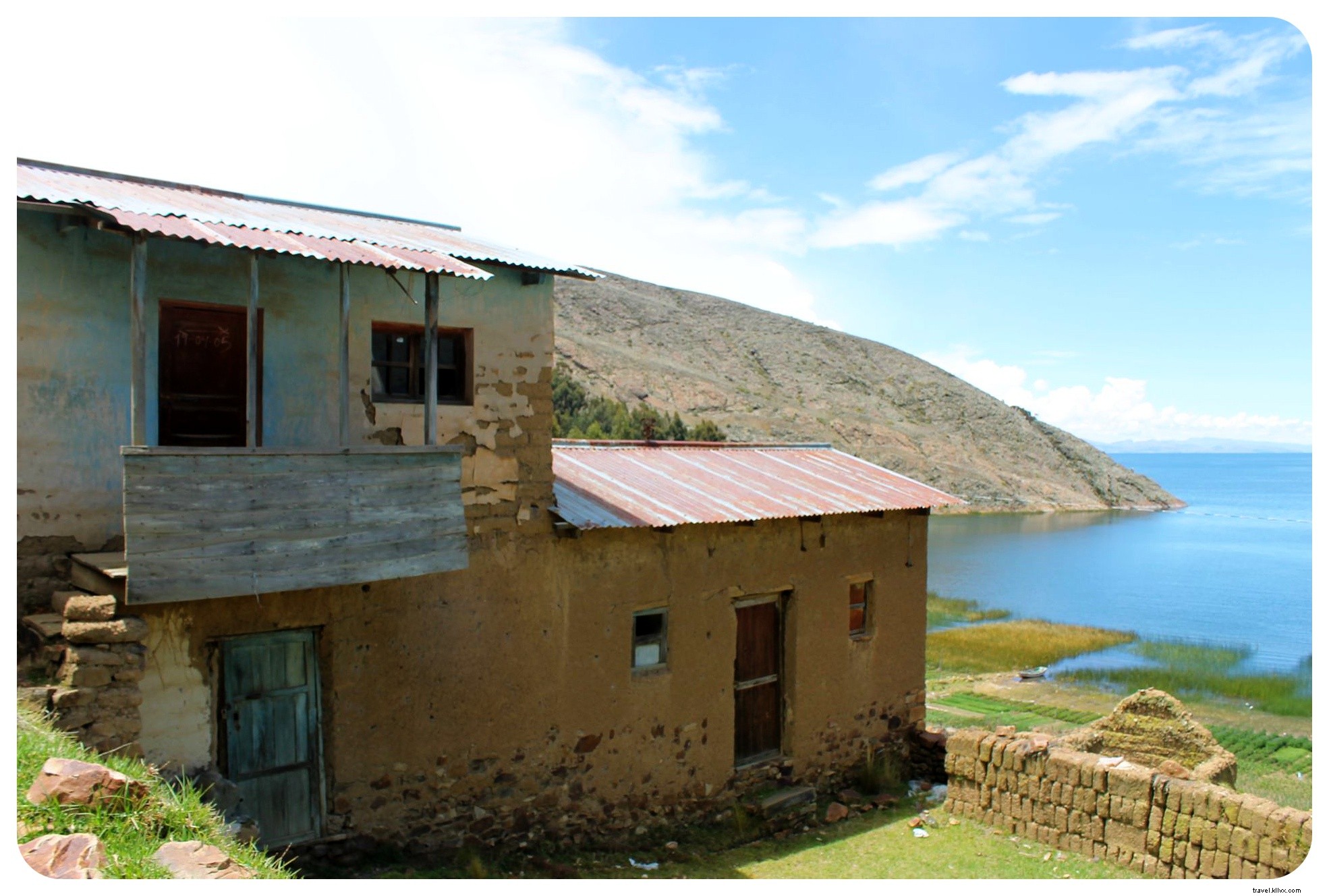 Au bord du lac Titicaca : exploration de la Bolivie rurale lors d une randonnée de 20 km