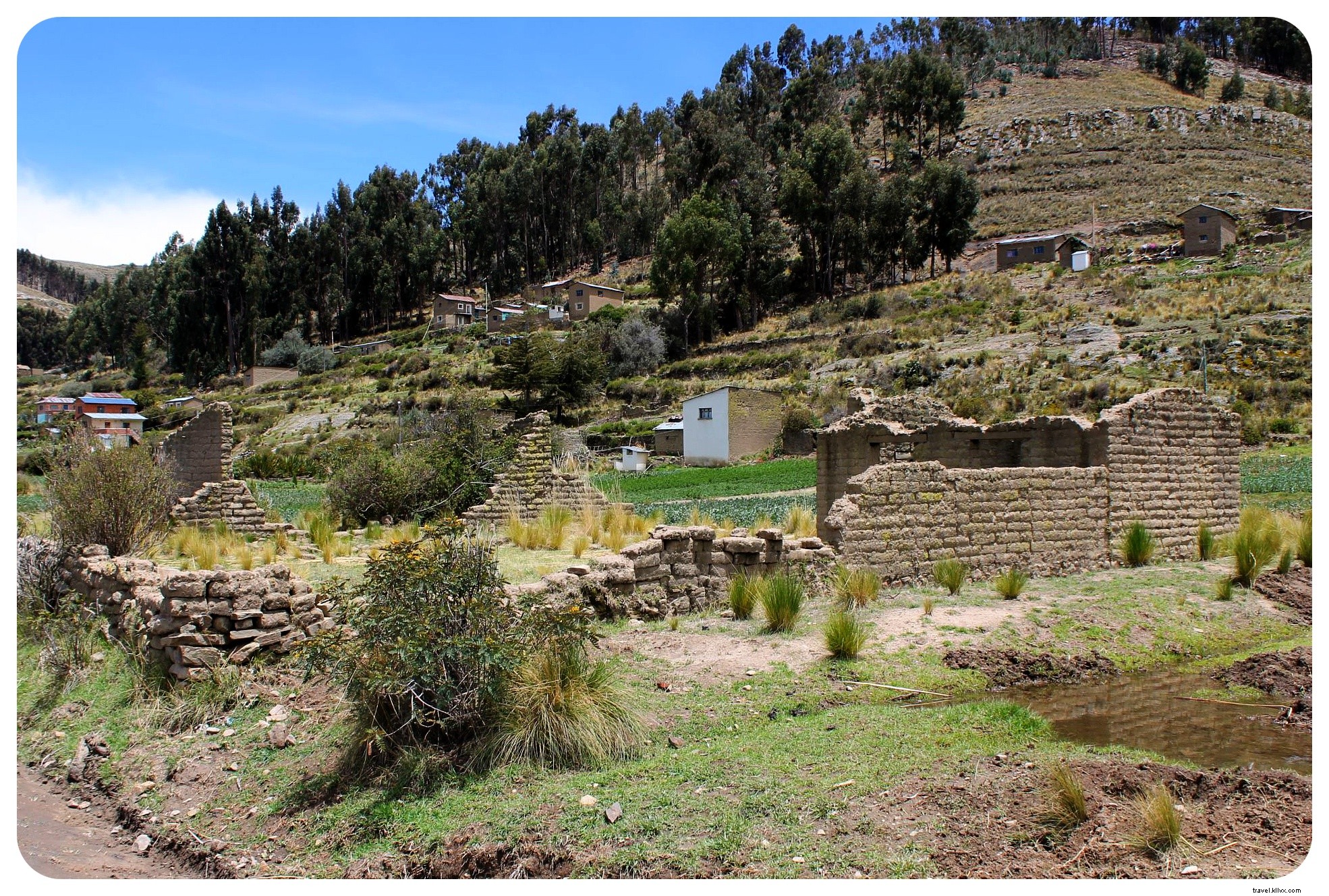 Au bord du lac Titicaca : exploration de la Bolivie rurale lors d une randonnée de 20 km
