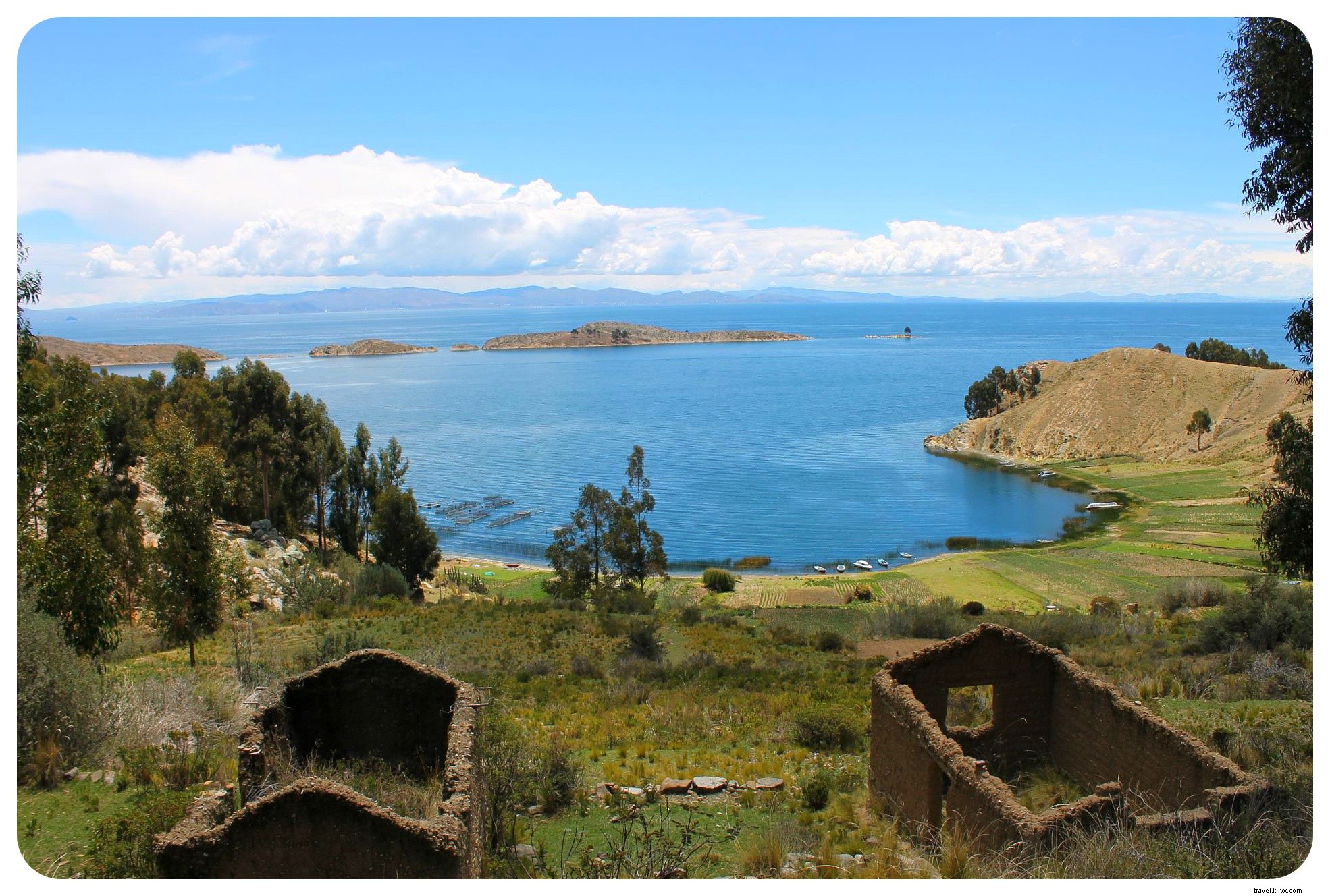 Au bord du lac Titicaca : exploration de la Bolivie rurale lors d une randonnée de 20 km
