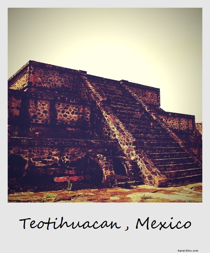 Polaroid de la semaine – Pyramide de Teotihuacan, Mexique