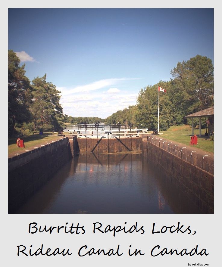Polaroïd de la semaine : les écluses de Burritts Rapids sur le canal Rideau