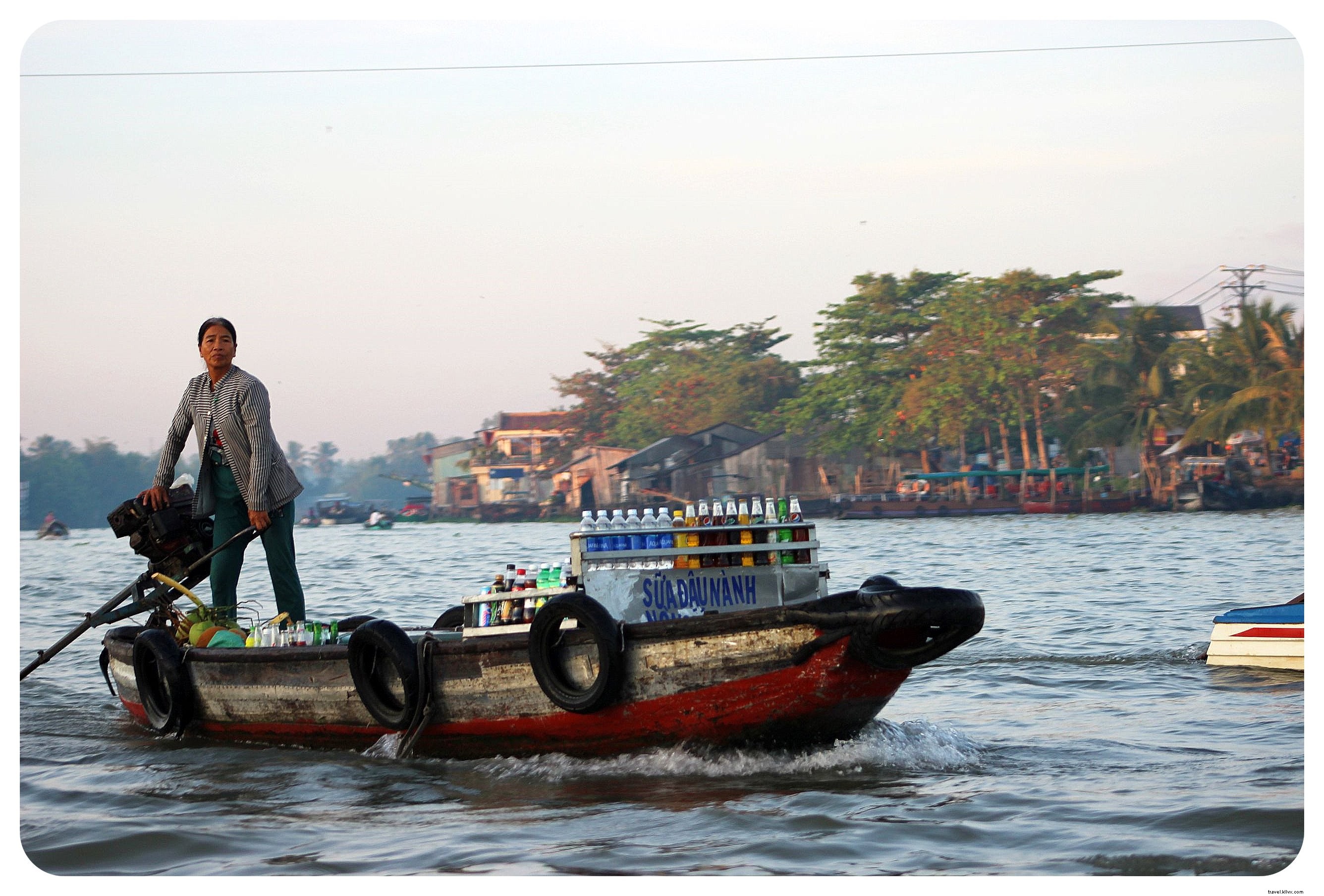 Le delta du Mékong au Vietnam : marchés flottants et quotidien sur le fleuve