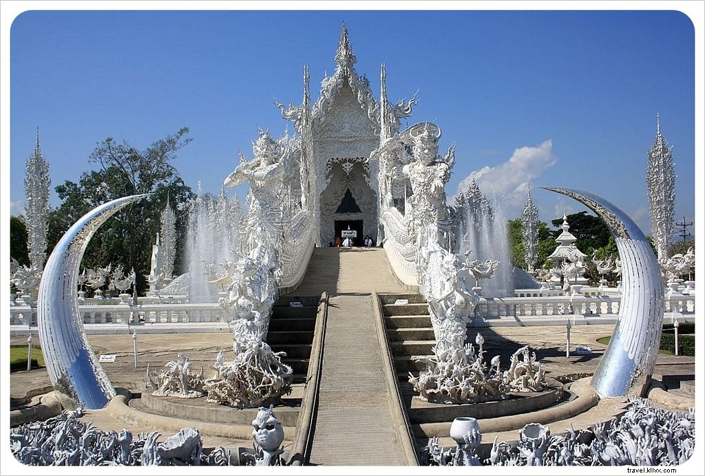 Le prochain Gaudí ? Le temple blanc, merveille surréaliste de Chiang Rai, Thaïlande