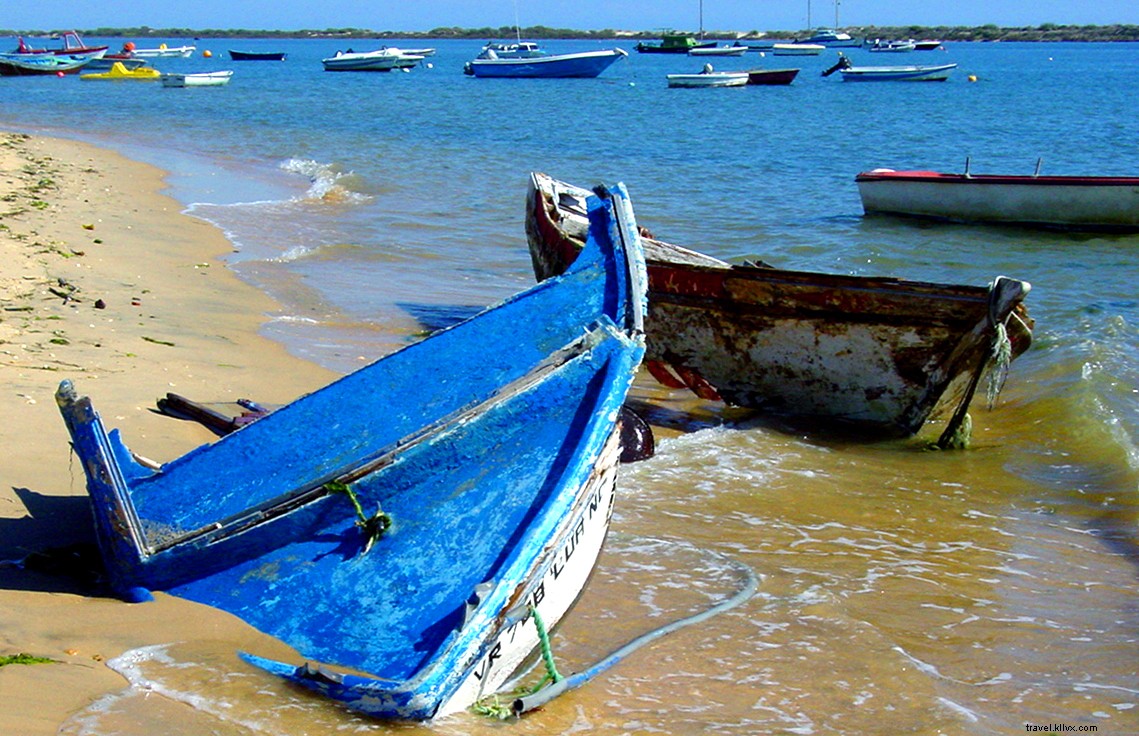 Est ou Ouest de Faro : Guide des incontournables de l’Algarve