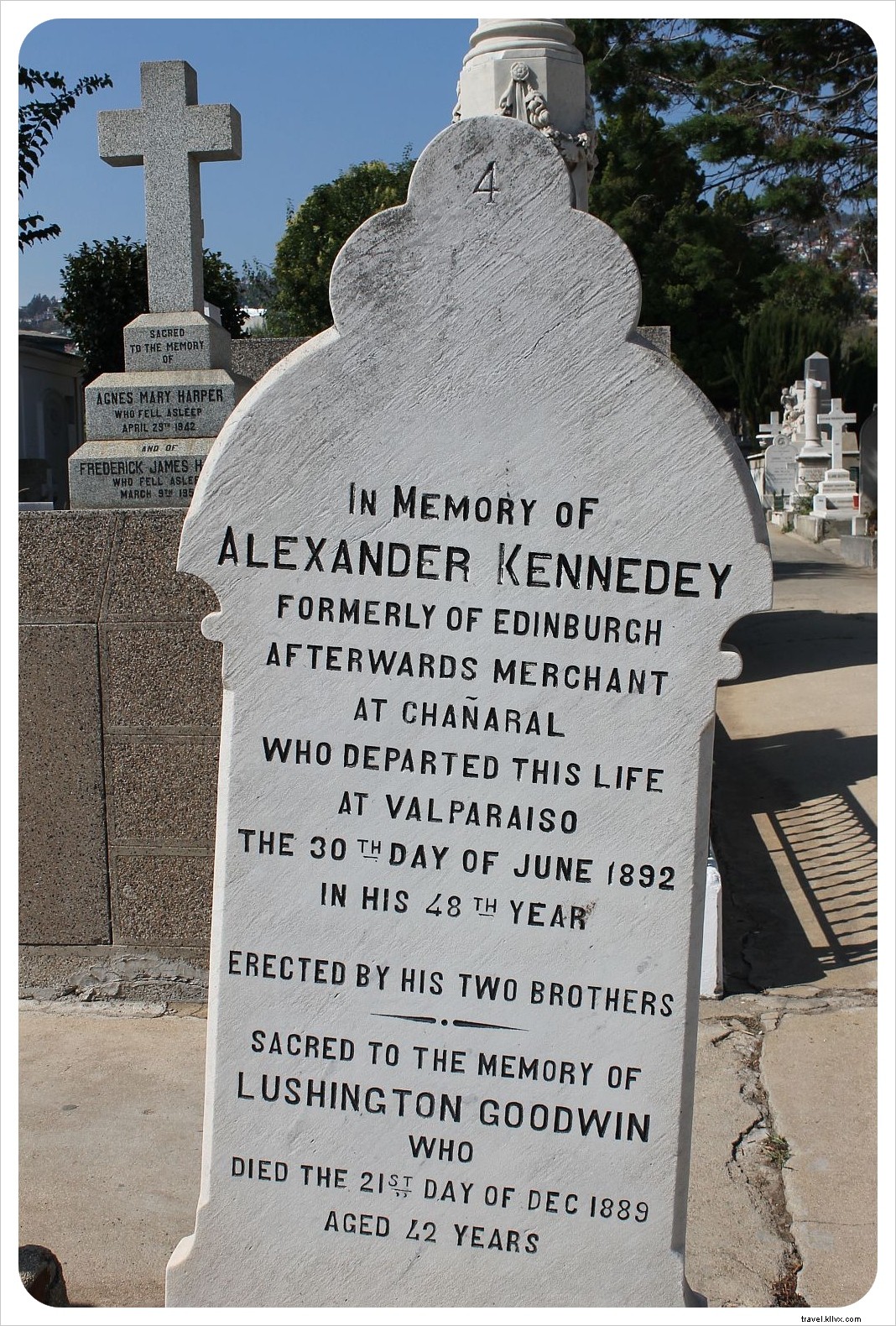 L âme de Valparaíso à travers le Cimetière des Dissidents