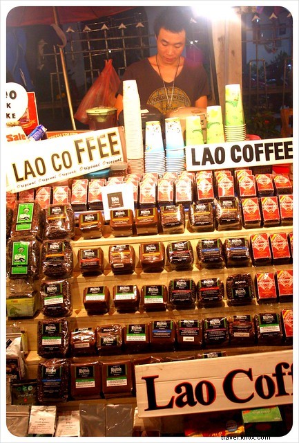 Voyage photographique au cœur des marchés du Laos