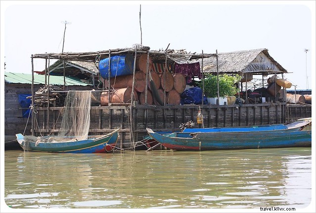 Vie sur l eau : découvrir le village flottant du lac Tonlé Sap au Cambodge