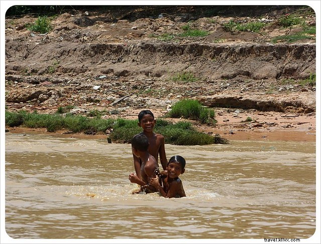 Vie sur l eau : découvrir le village flottant du lac Tonlé Sap au Cambodge