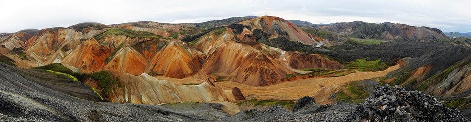 Trek et sentiers dans les montagnes arc‑en‑ciel de Landmannalaugar, Islande