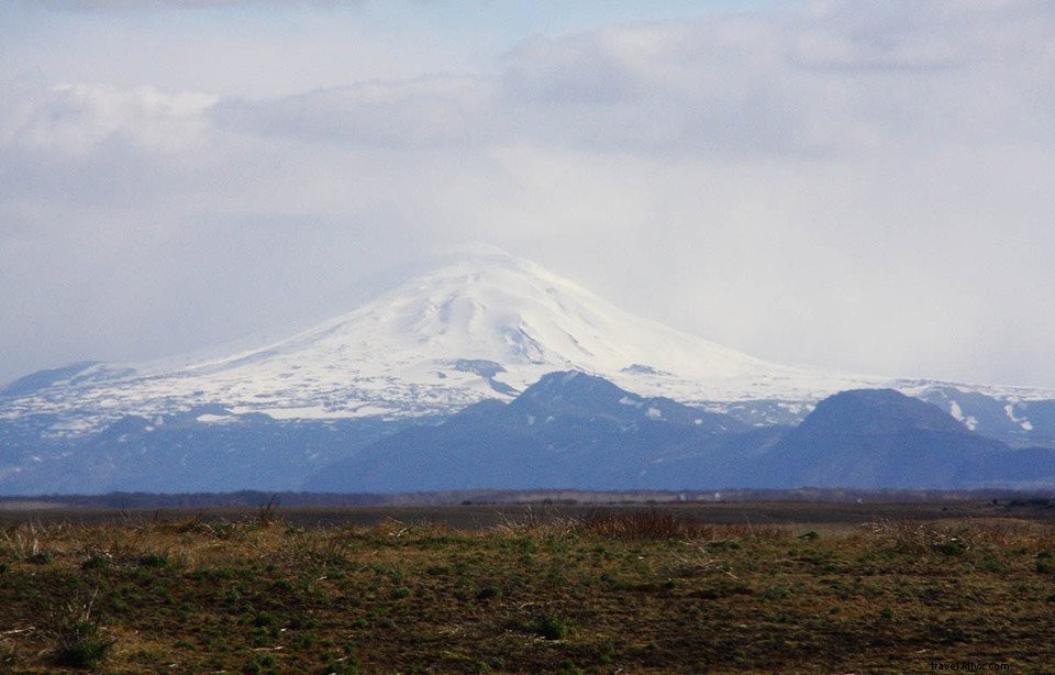 Trek et sentiers dans les montagnes arc‑en‑ciel de Landmannalaugar, Islande