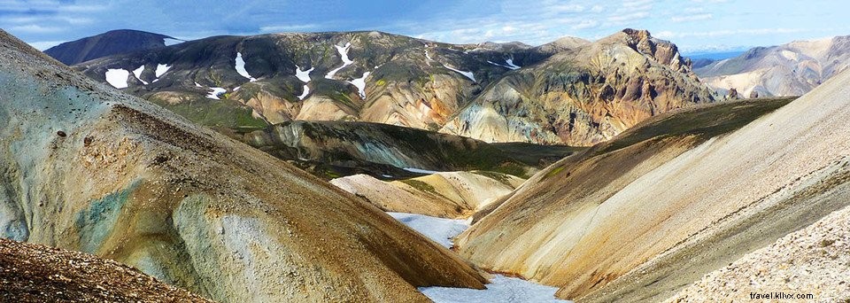 Trek et sentiers dans les montagnes arc‑en‑ciel de Landmannalaugar, Islande