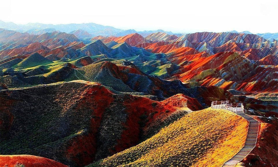 Montagnes et collines arc-en-ciel de Zhangye Danxia, Chine