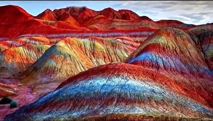 Montagnes et collines arc-en-ciel de Zhangye Danxia, Chine