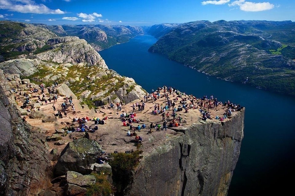 Randonnée au Preikestolen (Pulpit Rock) – Guide complet