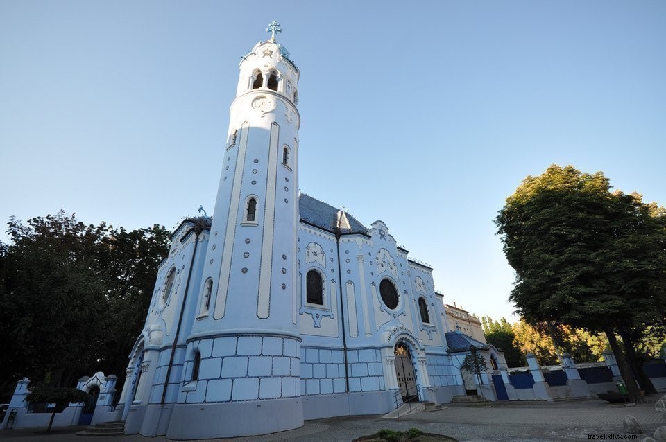 Bratislava : lieux incontournables, gastronomie, château et UFO