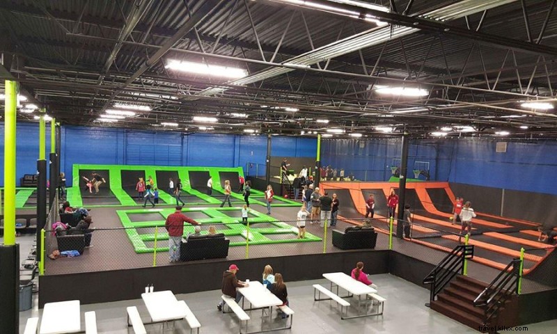 Parc de trampolines indoor