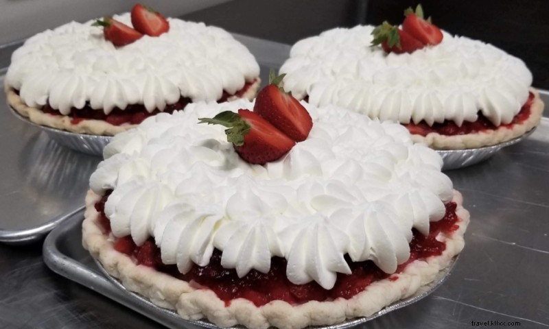 Boulangerie à la crème au beurre et à la crème pâtissière glacée