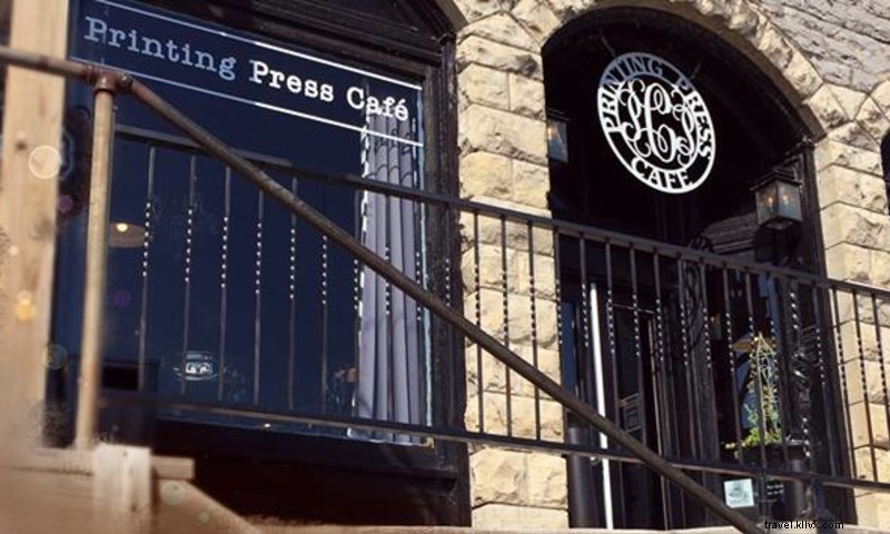 Café Presse à Imprimer et Salon de Glaces